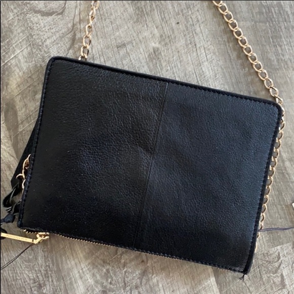 Paul Costelloe Leopard Crossbody Handbag - Picture 2 of 5